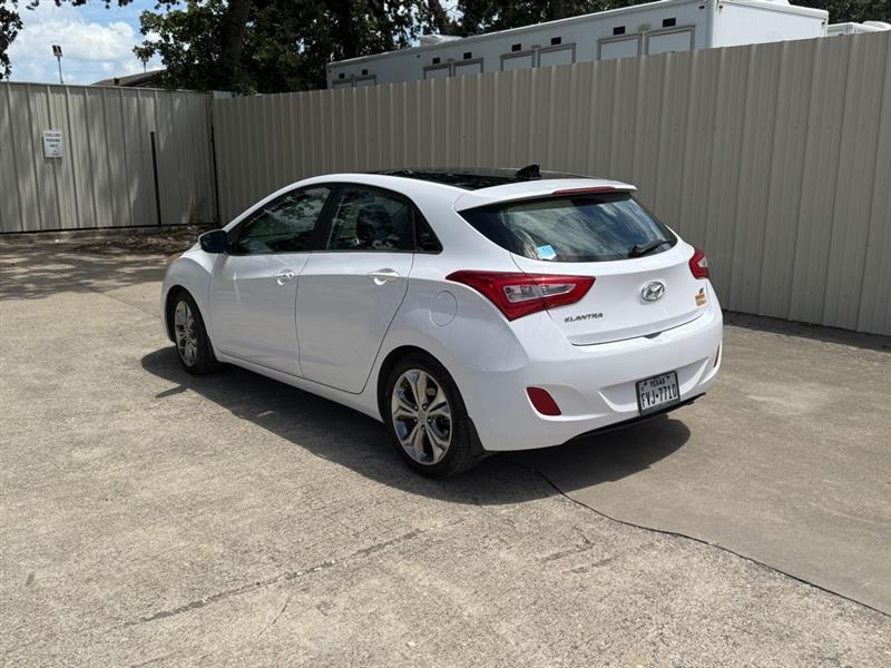 Hyundai Elantra GT A/T 2014