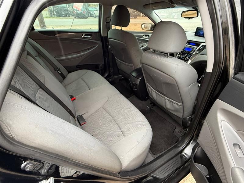 Hyundai Sonata Hybrid Sedan 2013