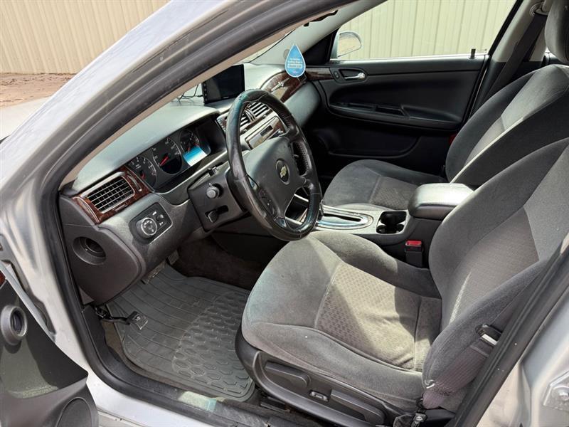 Chevrolet Impala LT (Fleet) 2012