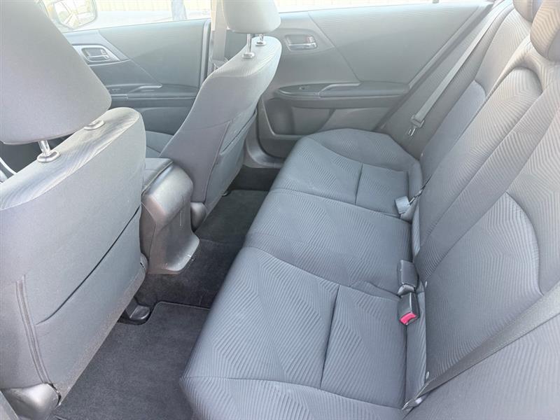 Honda Accord LX Sedan CVT 2015