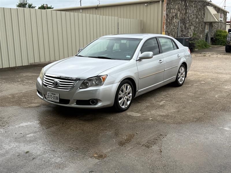 Toyota Avalon XL 2010