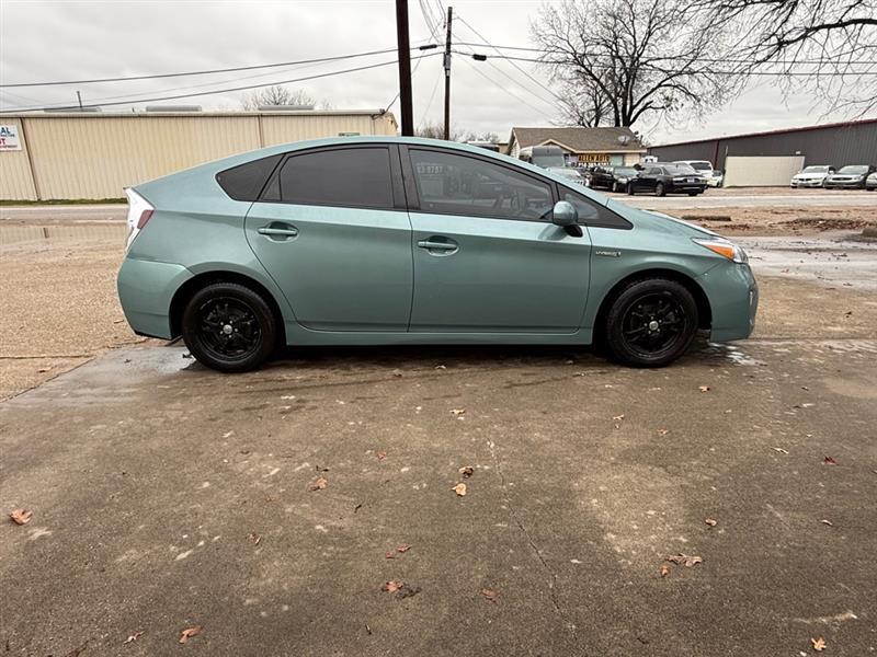 Toyota Prius  2013