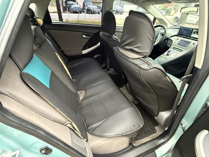 Toyota Prius  2013