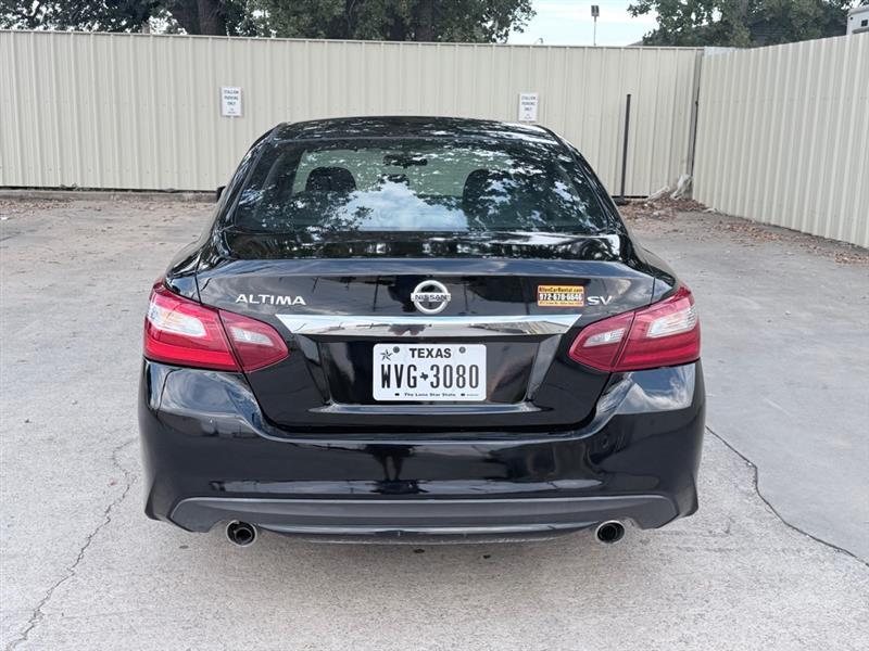 Nissan Altima  2018