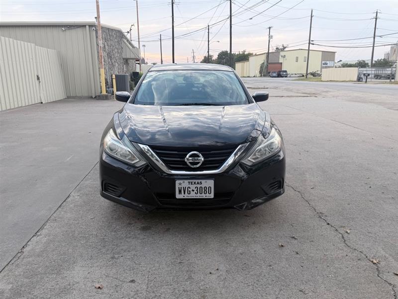 Nissan Altima  2018