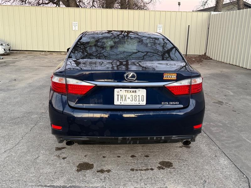 Lexus ES 350  2015