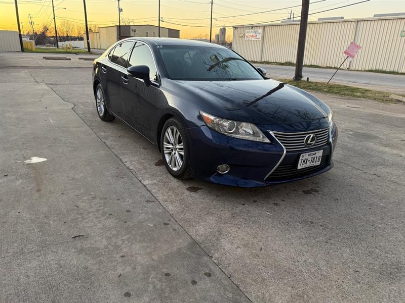 Lexus ES 350  2015
