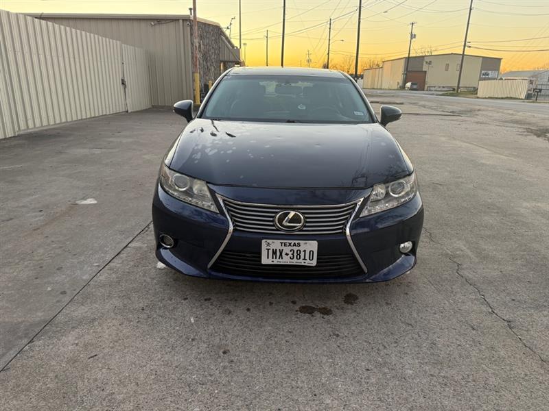 Lexus ES 350  2015