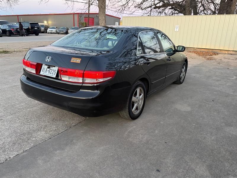 Honda Accord  2004