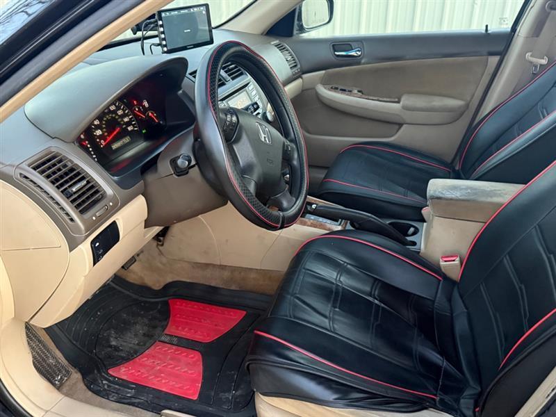 Honda Accord  2004