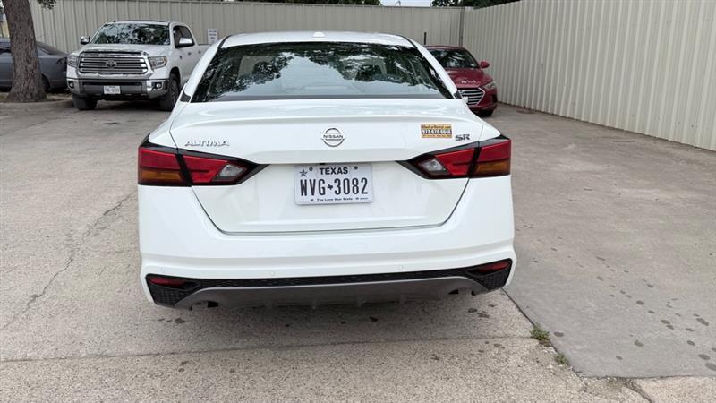 Nissan Altima  2019