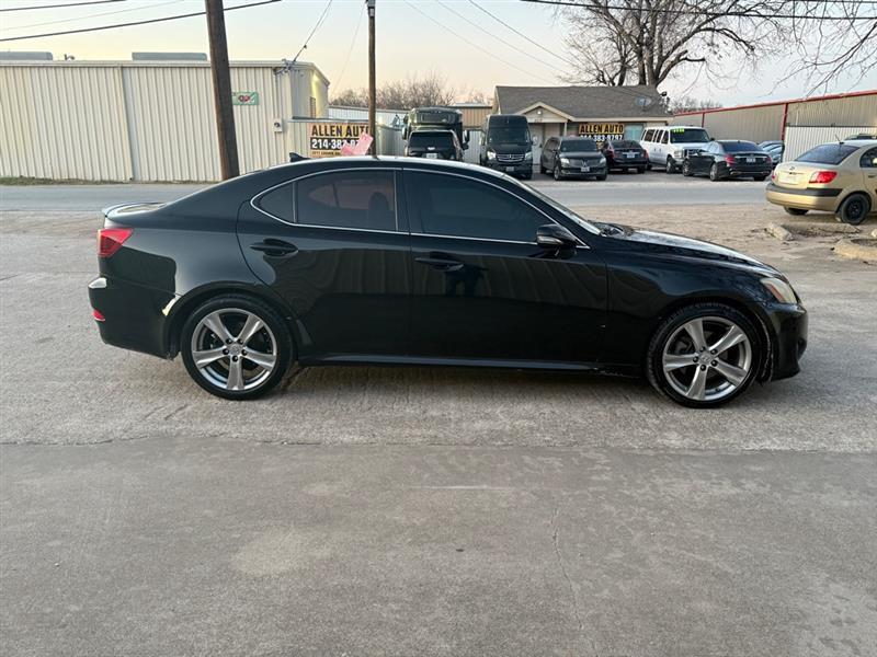 Lexus IS 250 RWD 2011