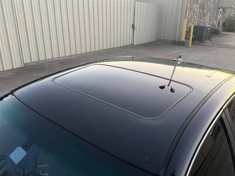 Lexus IS 250 RWD 2011