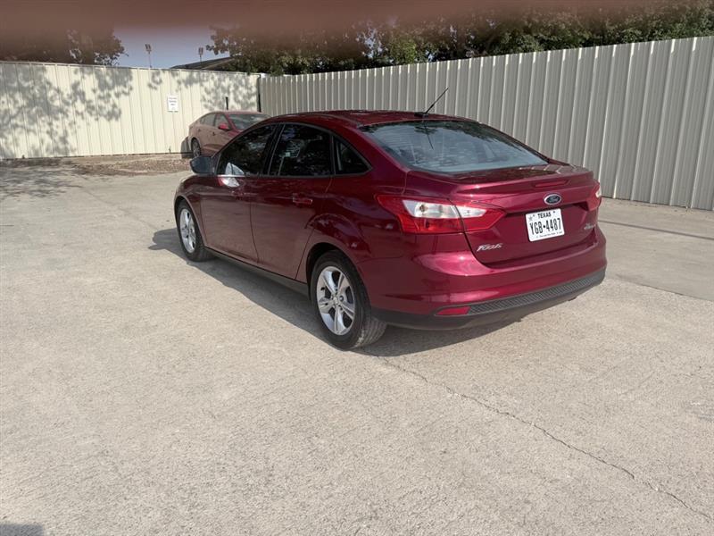 Ford Focus  2013