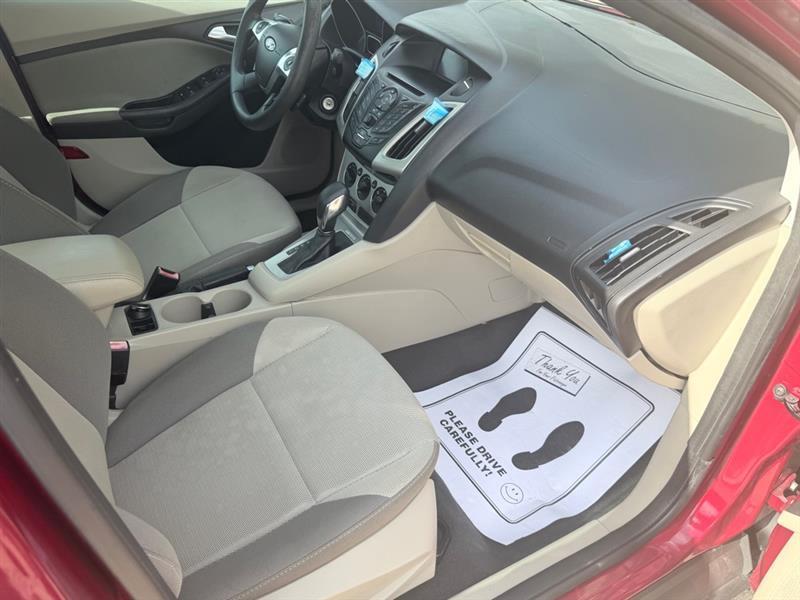 Ford Focus  2013