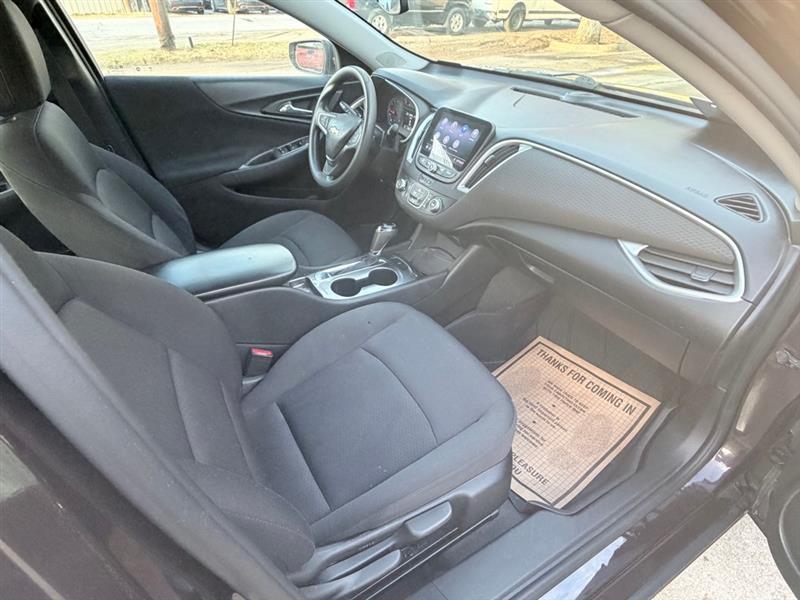 Chevrolet Malibu  2020