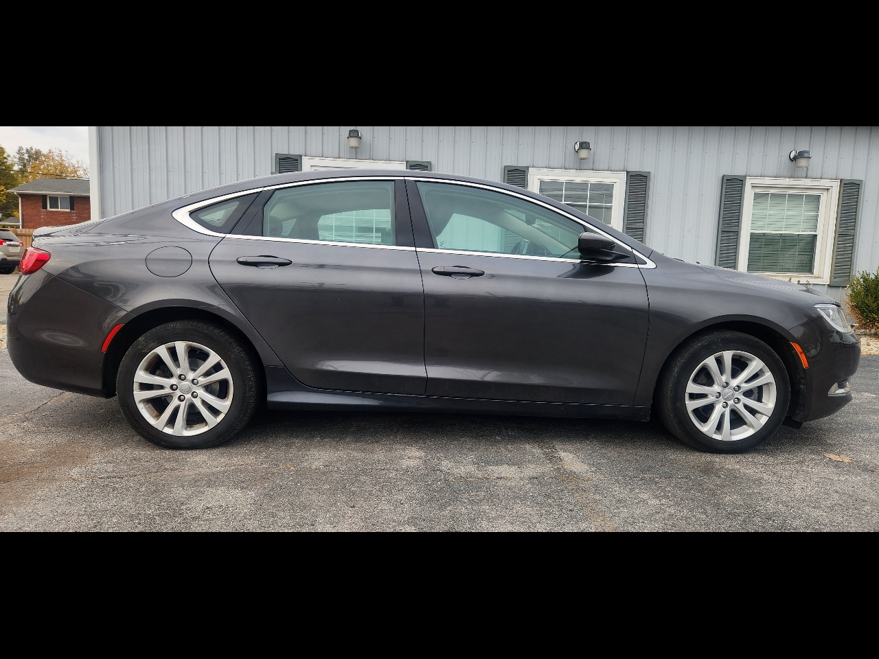2017 Chrysler 200 Limited Platinum