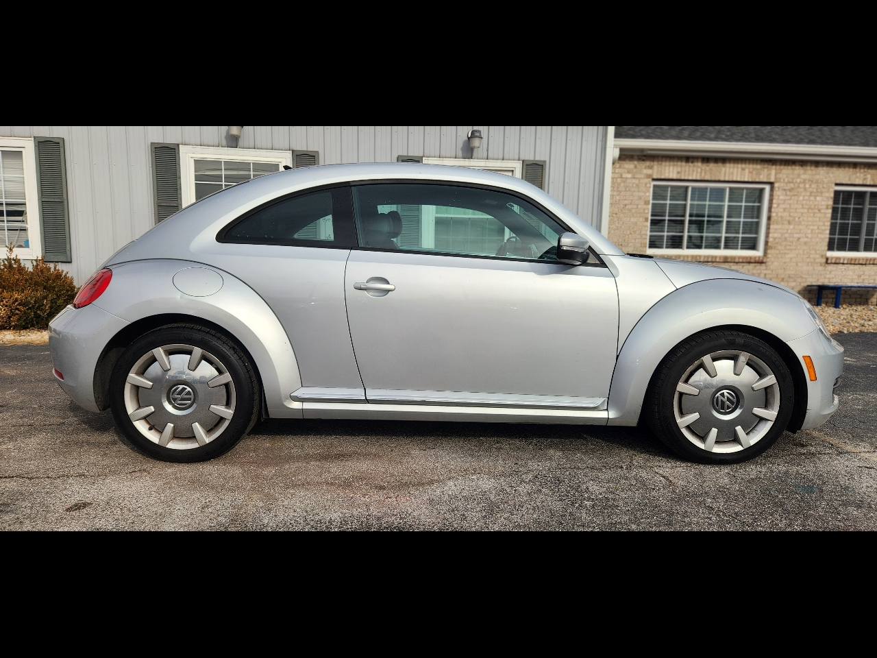 2012 Volkswagen Beetle 2.5