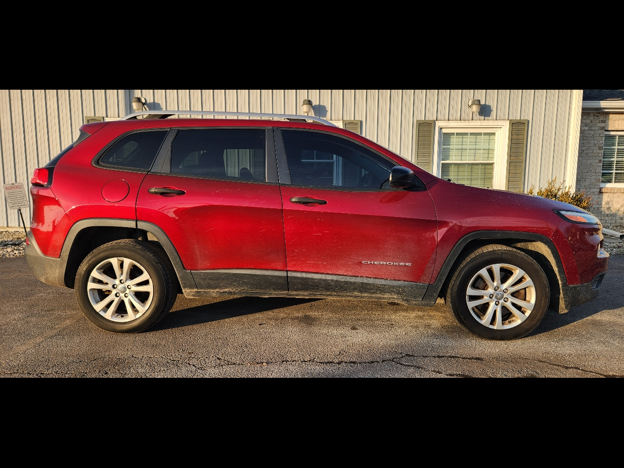 2015 Jeep Cherokee Sport