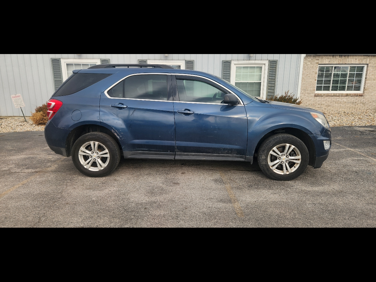 2017 Chevrolet Equinox LT 2WD