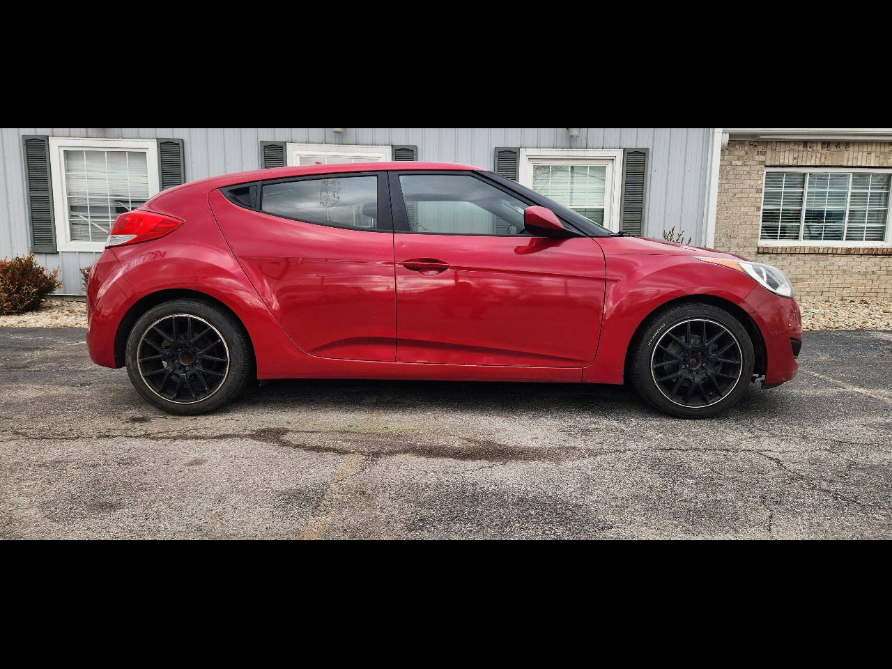 Hyundai Veloster Base 6MT 2015