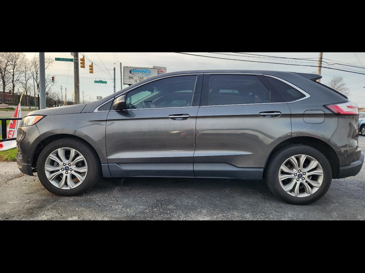 2019 Ford Edge Titanium