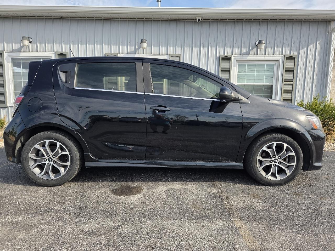 2018 Chevrolet Sonic LT Auto 5-Door