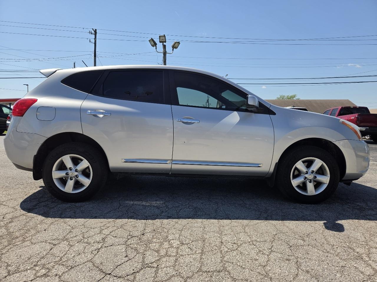 Nissan Rogue S 2WD 2013