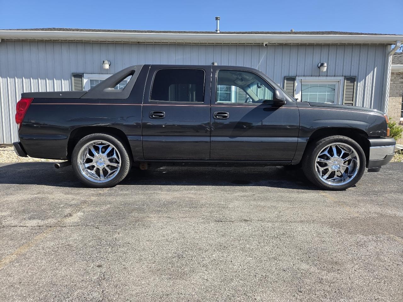 2005 Chevrolet Avalanche 1500 2WD