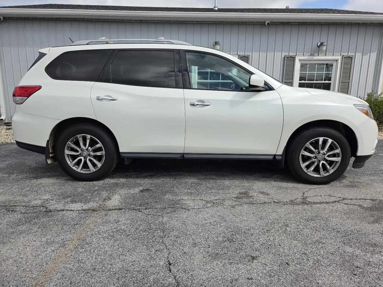 2016 Nissan Pathfinder S 4WD