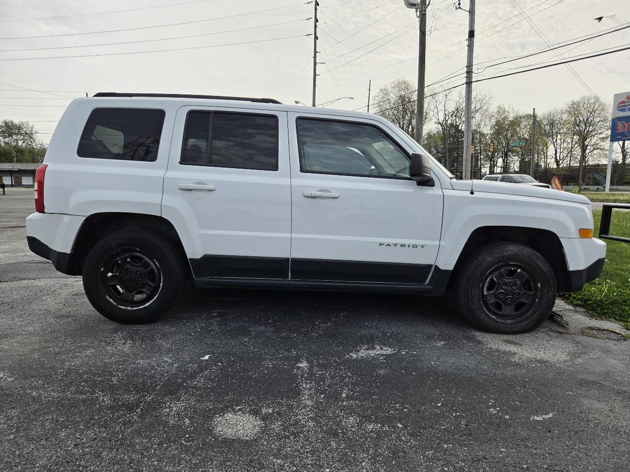 2014 Jeep Patriot Latitude 4WD