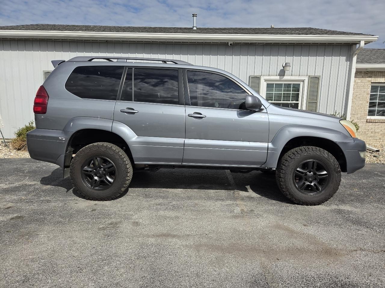 2004 Lexus GX