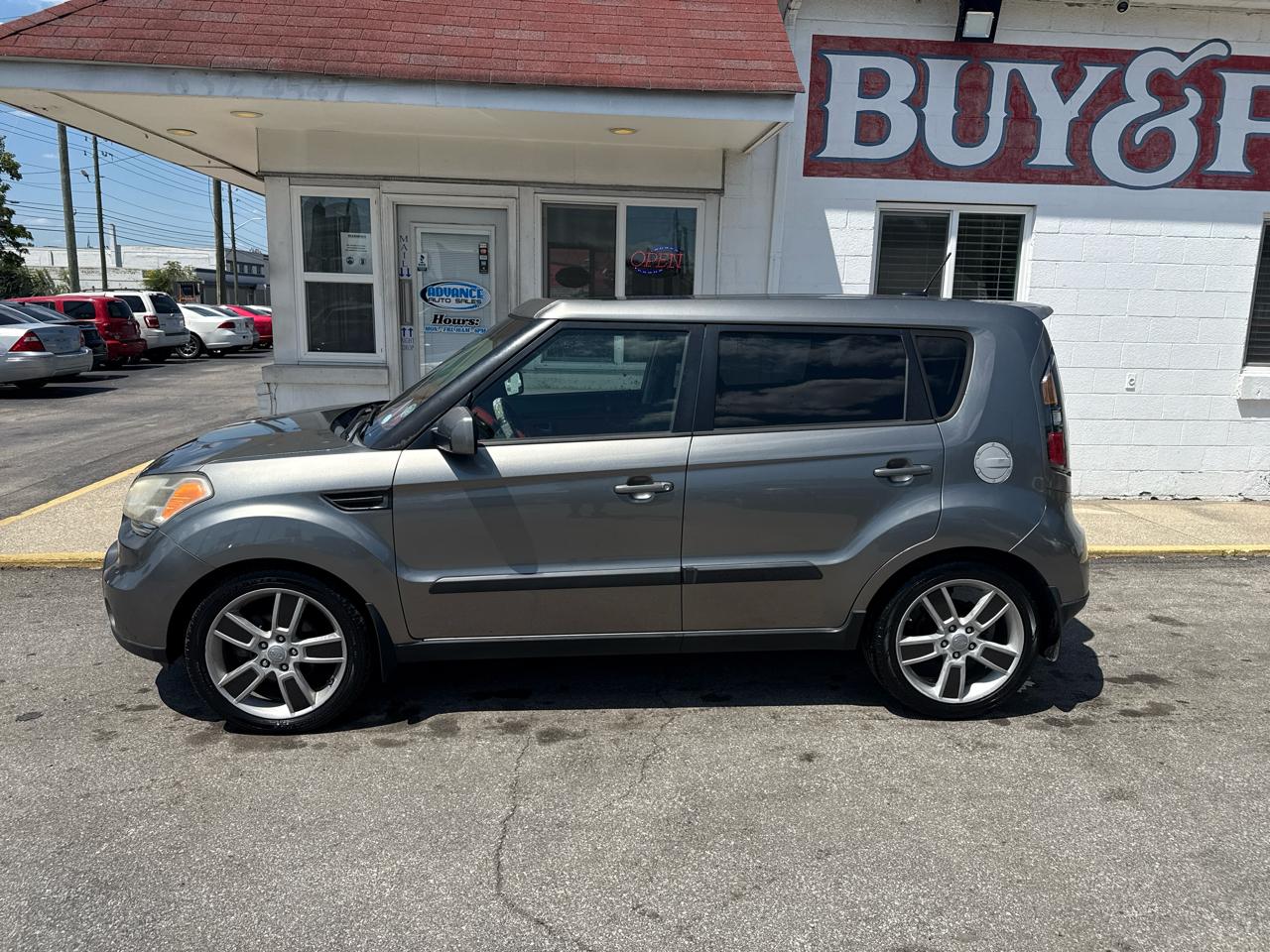 2011 Kia Soul +