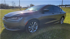2015 Chrysler 200  2015 Chrysler 200