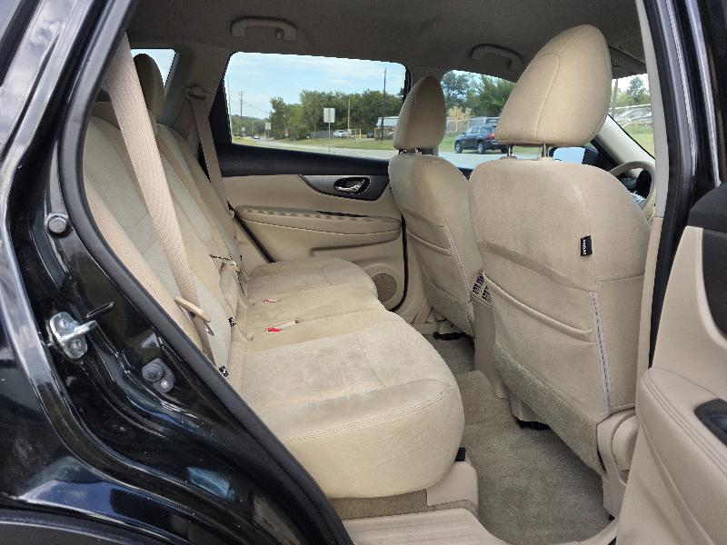 Nissan Rogue S 2WD 2015 Nissan Rogue S 2WD 2015