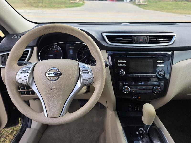 Nissan Rogue S 2WD 2015 Nissan Rogue S 2WD 2015