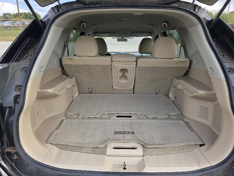 Nissan Rogue S 2WD 2015 Nissan Rogue S 2WD 2015