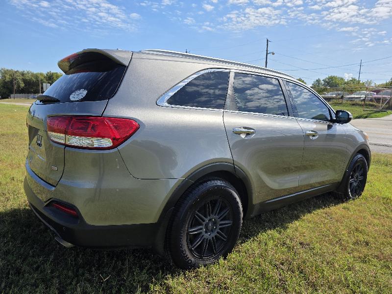 Kia Sorento LX 2WD 2018 Kia Sorento LX 2WD 2018