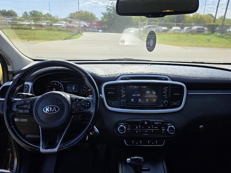 Kia Sorento LX 2WD 2018 Kia Sorento LX 2WD 2018