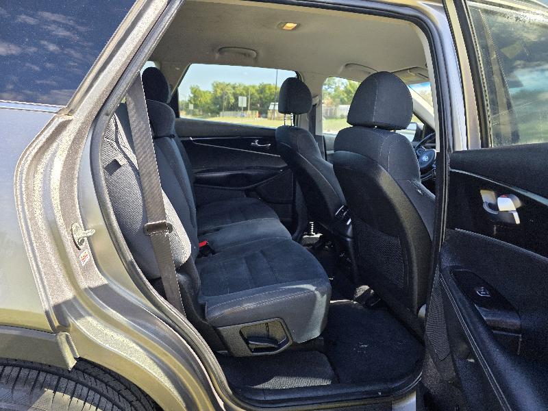 Kia Sorento LX 2WD 2018 Kia Sorento LX 2WD 2018