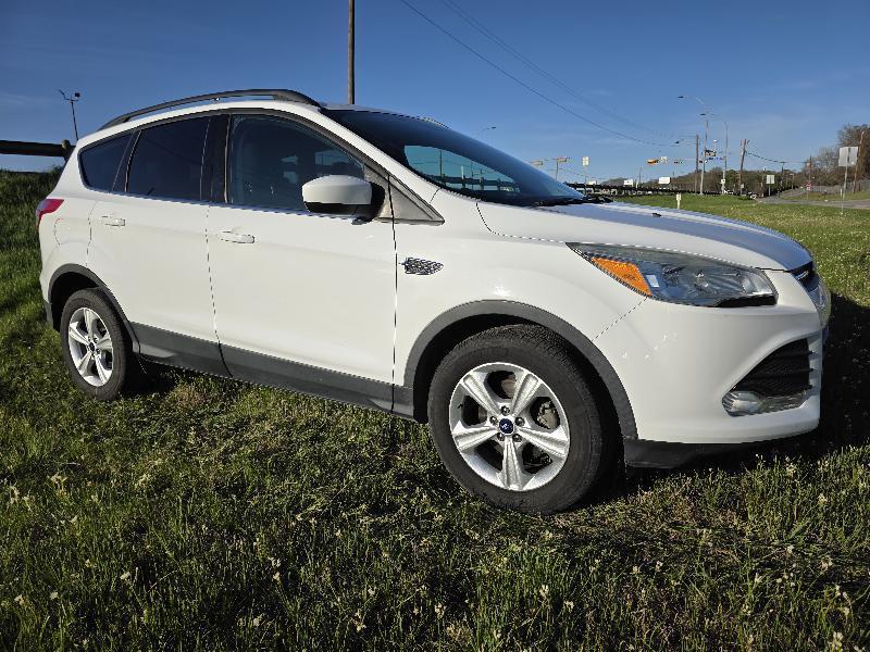 Ford Escape SE FWD 2016