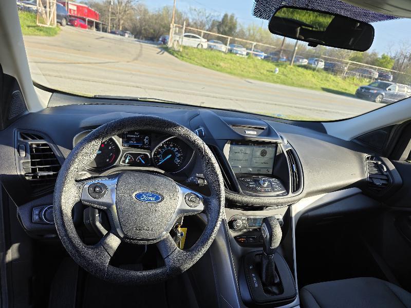 Ford Escape SE FWD 2016