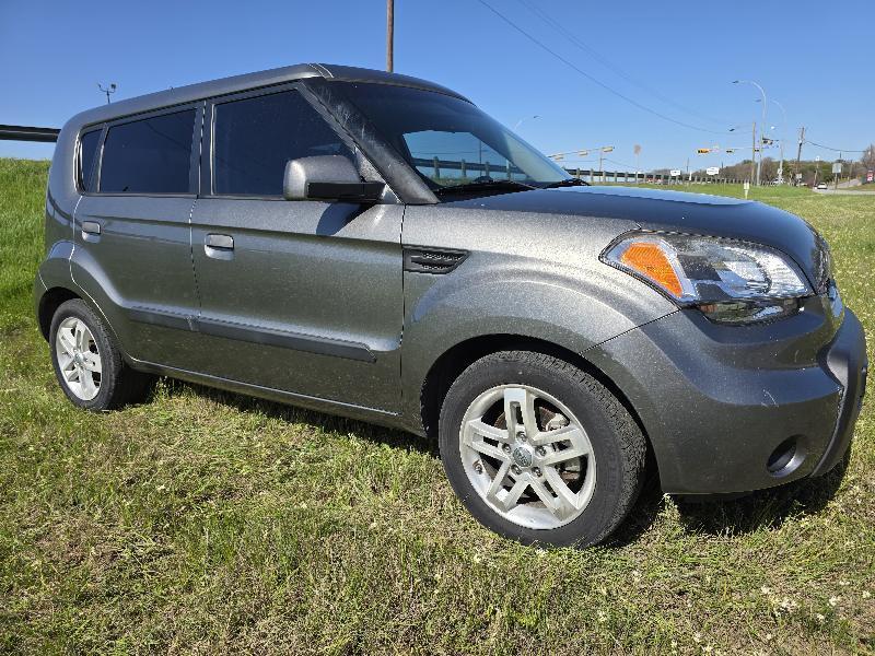 Kia Soul + 2010