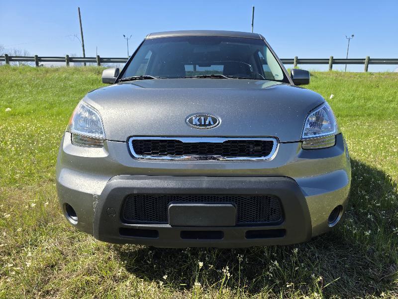 Kia Soul + 2010
