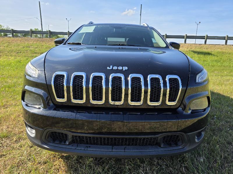 Jeep Cherokee Latitude FWD 2015