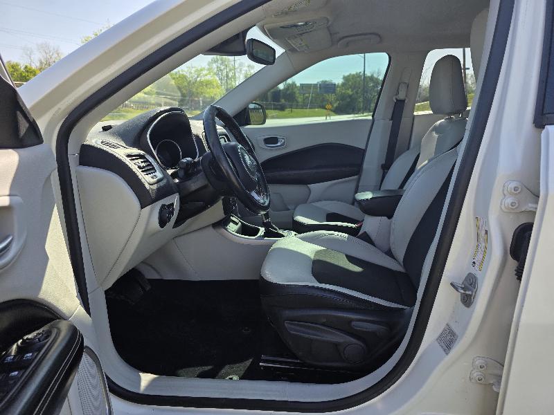 Jeep Compass Latitude FWD 2018