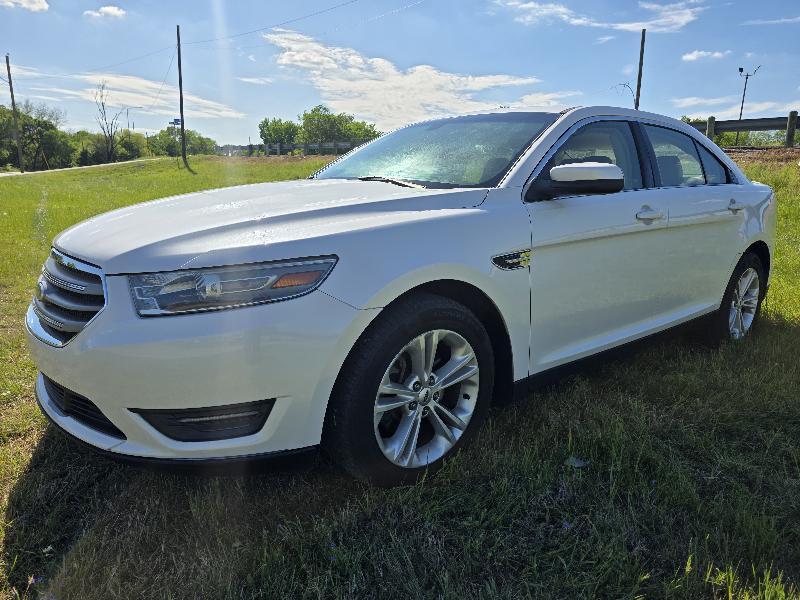Ford Taurus SEL FWD 2013