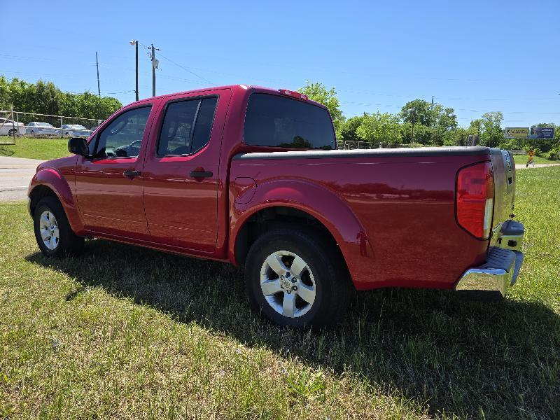 Nissan Frontier S Crew Cab 2WD 2011