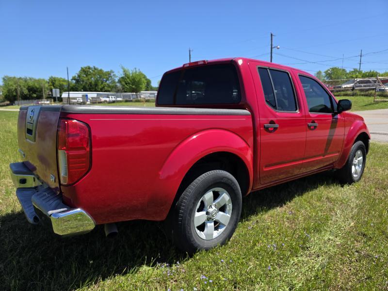 Nissan Frontier S Crew Cab 2WD 2011