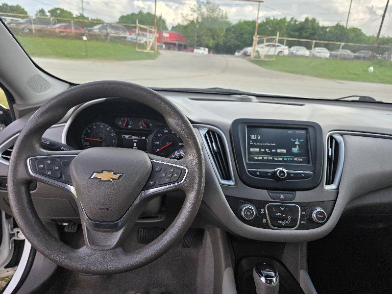 Chevrolet Malibu LS 2017